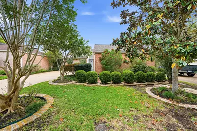 2026 Ashford Hollow Lane, Houston, TX 77077 - Photo 37