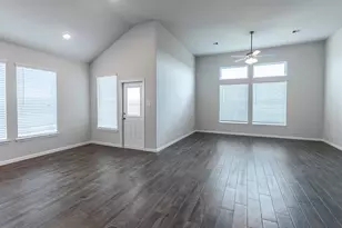 2730 Ruby Laurel Dr, Iowa Colony, TX 77583 - Photo 11