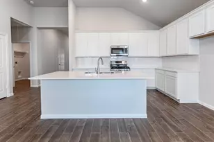 2730 Ruby Laurel Dr, Iowa Colony, TX 77583 - Photo 9