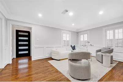 317 Avenue Of Oaks Street, Houston, TX 77009 - Photo 3
