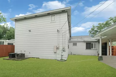 317 Avenue Of Oaks Street, Houston, TX 77009 - Photo 39