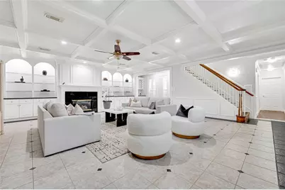 317 Avenue Of Oaks Street, Houston, TX 77009 - Photo 11