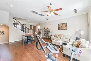 1130 Hempstead Villa Ln, Houston, TX 77008 - Photo 11