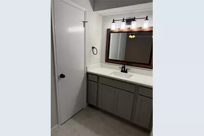 7 Sunmeadow Boulevard, Friendswood, TX 77546 - Photo 15