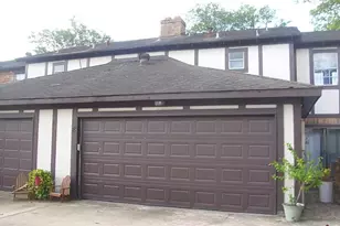 7 Sun Meadow Blvd, Friendswood, TX 77546 - Photo 1