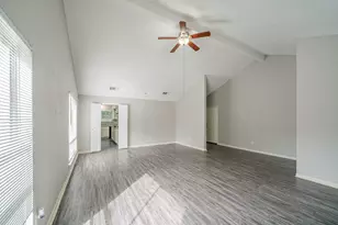 7218 Winding Trace Dr, Houston, TX 77086 - Photo 9