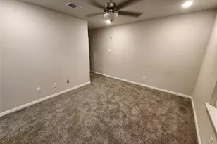 422 3rd St, Rosenberg, TX 77471 - Photo 5