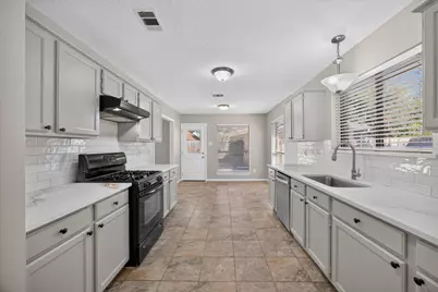 4910 Bridgeville Lane, Spring, TX 77388 - Photo 11