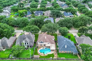 2125 Crimson Lake Ln, League City, TX 77573 - Photo 31