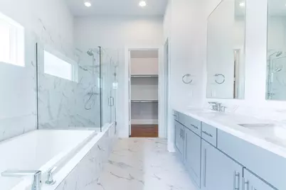 739 Bringhurst Street, Houston, TX 77020 - Photo 9
