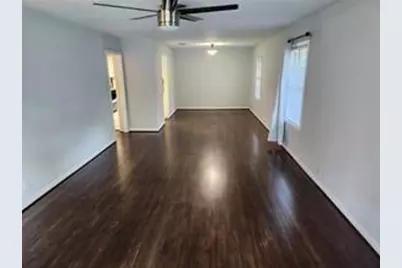 1107 Worthshire Street, Houston, TX 77008 - Photo 9