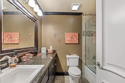 62 Colony Park Circle, Galveston, TX 77551 - Photo 43