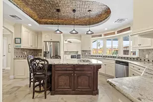 62 Colony Park Cir, Galveston, TX 77551 - Photo 17