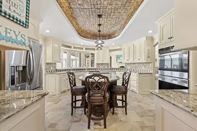 62 Colony Park Circle, Galveston, TX 77551 - Photo 15