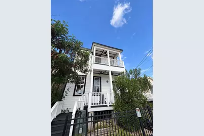 905 27th Street, Galveston, TX 77550 - Photo 1