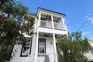 905 27th St, Galveston, TX 77550 - Photo 1