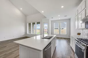 31111 Marlow Mnr Ct, Fulshear, TX 77441 - Photo 13