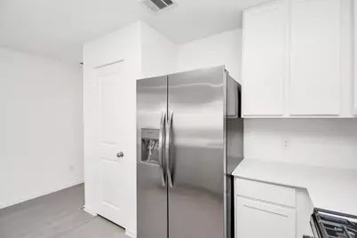 21269 Carosella Dr, New Caney, TX 77357 - Photo 11