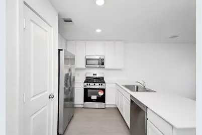 21269 Carosella Dr, New Caney, TX 77357 - Photo 7