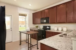 906 Silver Buckle Ln, Montgomery, TX 77356 - Photo 7