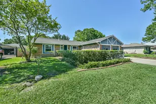 863 Seamaster Dr, Houston, TX 77062 - Photo 3