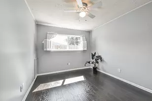 863 Seamaster Dr, Houston, TX 77062 - Photo 33