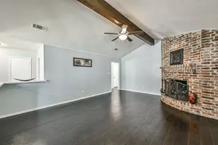 863 Seamaster Dr, Houston, TX 77062 - Photo 7