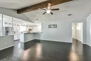 863 Seamaster Dr, Houston, TX 77062 - Photo 9
