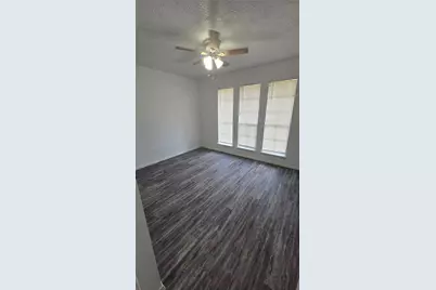 19515 Woodglen Drive, Katy, TX 77449 - Photo 7