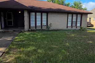 19515 Woodglen Dr, Katy, TX 77449 - Photo 1
