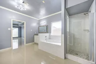 2318 Stoneburg Ct, Sugar Land, TX 77479 - Photo 33