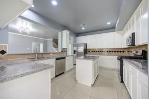 2318 Stoneburg Ct, Sugar Land, TX 77479 - Photo 25