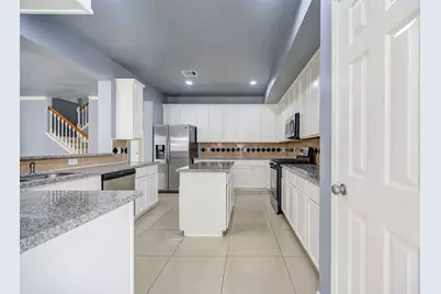 2318 Stoneburg Court, Sugar Land, TX 77479 - Photo 27