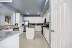 2318 Stoneburg Ct, Sugar Land, TX 77479 - Photo 27