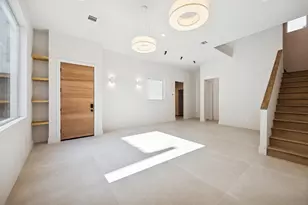 3514 Mt Vernon St, Houston, TX 77006 - Photo 3