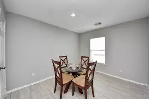 2248 Ann St, Houston, TX 77003 - Photo 9