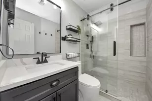 2248 Ann St, Houston, TX 77003 - Photo 27