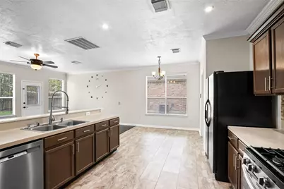 21930 Holly Branch Drive, Tomball, TX 77375 - Photo 9