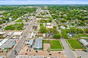 1030 4th St, Rosenberg, TX 77471 - Photo 5