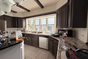 222 Pin Oak Dr, Baytown, TX 77520 - Photo 15
