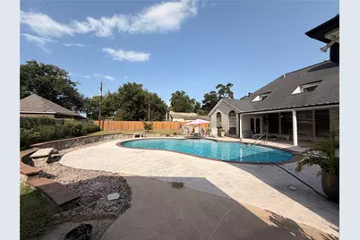 222 Pin Oak Drive, Baytown, TX 77520 - Photo 5