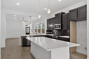 19364 Poppy Vlg Cir, Magnolia, TX 77355 - Photo 5