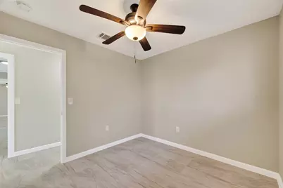 7814 Pin Oak Road, Alvin, TX 77511 - Photo 19