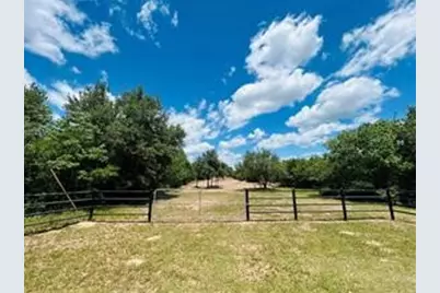 1147 County Road 156, Columbus, TX 78934 - Photo 1