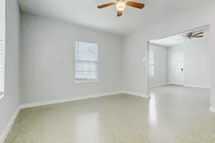 3345 Reeves St, Houston, TX 77004 - Photo 5