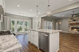 1859 E Lake Dr, Huntsville, TX 77340 - Photo 13