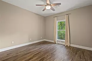 1859 E Lake Dr, Huntsville, TX 77340 - Photo 25