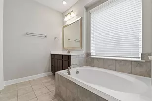 4710 Old Grove Ct, Sugar Land, TX 77479 - Photo 23