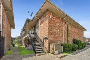 9616 Long Point Rd, Houston, TX 77055 - Photo 17