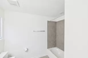 15643 Fellswood Dr, Houston, TX 77044 - Photo 17